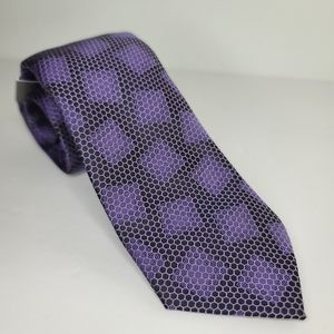 VAN HEUSEN Purple Neck Tie.